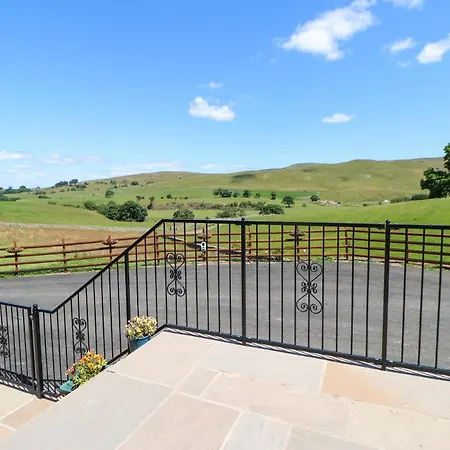 Birkett Barn Nyaraló *